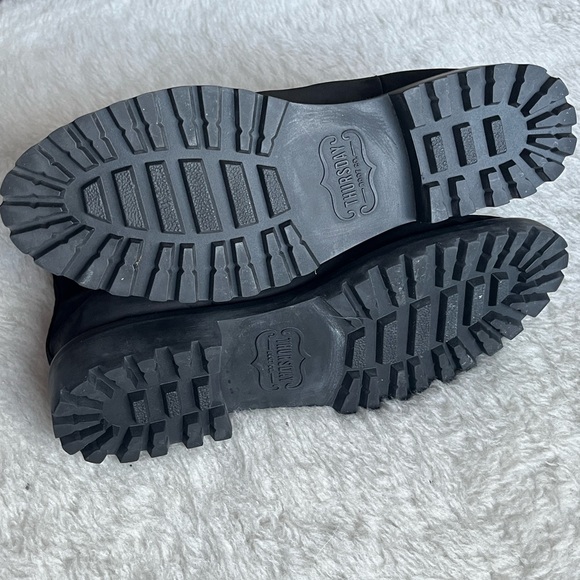 Thursday Boot Co Black Matte Leather Chelsea Boots size 9.5 - Picture 9 of 10